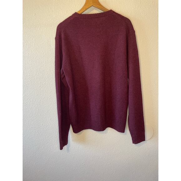 Classic 100% Wool Burgundy Purple Crew Neck Pullover Sweater Medium Minimalist - Picture 2 of 12